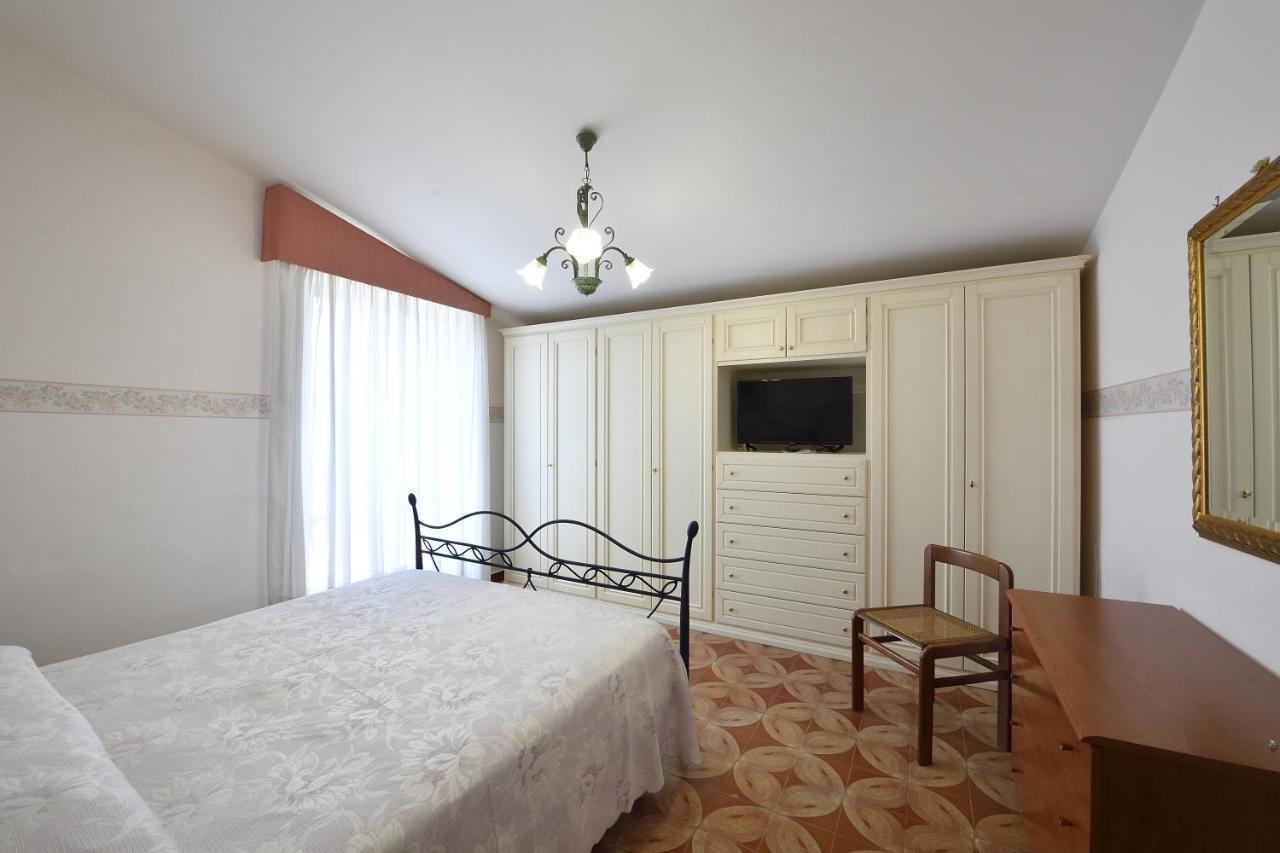 Villa Dafne Mare Fondi Sperlonga Exteriér fotografie